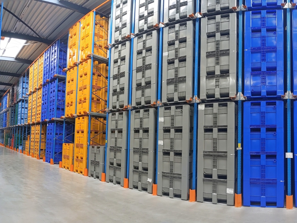 Palettenboxen Lager Transoplast GmbH