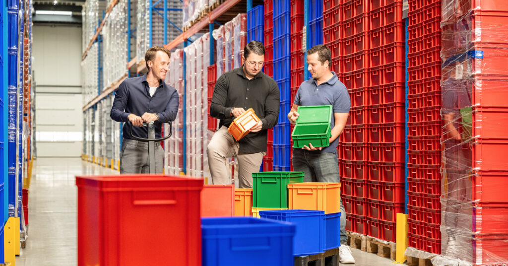 Intelligente Logistik mit Kunststoffladungsträgern in vielen Ausführungen und Formaten